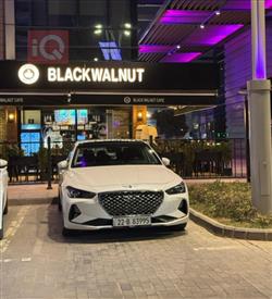 جنسس G70